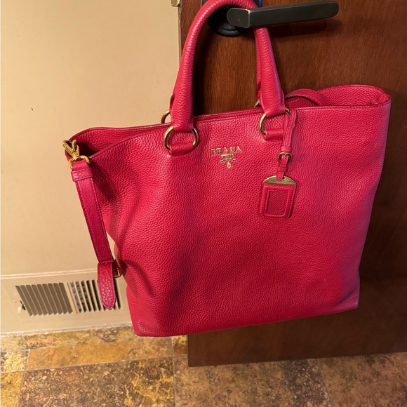 Prada Large Vitello Tote - Picture 14 of 14